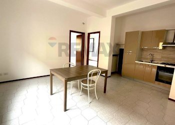 Sala da pranzo - Bilocale VIA MURCIANO
 
13, Galliate - foto 6