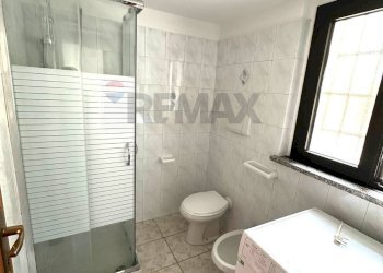 Bagno - Bilocale VIA MURCIANO
 
13, Galliate - foto 11
