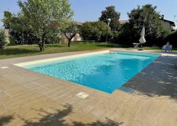 Piscina - Villa Cascina Cassero Alto
 
6, Silvano Pietra - foto 1
