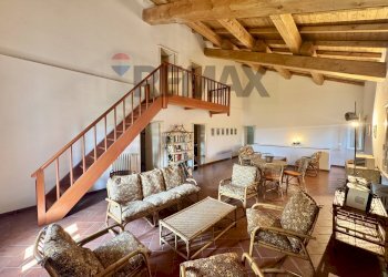 Sala da pranzo - Villa Cascina Cassero Alto
 
6, Silvano Pietra - foto 25