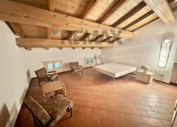 Camera / camera da letto - Villa Cascina Cassero Alto
 
6, Silvano Pietra - foto 27