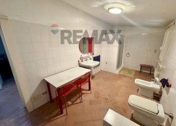 Bagno - Villa Cascina Cassero Alto
 
6, Silvano Pietra - foto 33