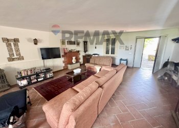 Soggiorno - Villa Cascina Cassero Alto
 
6, Silvano Pietra - foto 36