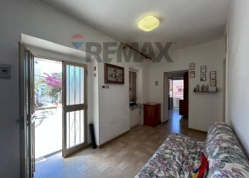 Soggiorno - Quadrilocale Viale Aldo Moro
 
41, Ischitella - foto 2