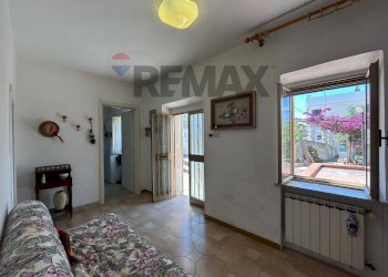 Soggiorno - Quadrilocale Viale Aldo Moro
 
41, Ischitella - foto 3