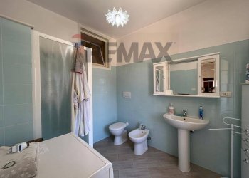 Bagno - Quadrilocale Viale Aldo Moro
 
41, Ischitella - foto 14