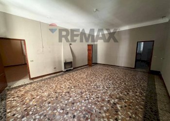 Stanza vuota - Independent house Via del Casino 44 46 48 Ponte a Serraglio
 
44 46 48, Bagni di Lucca - photo 10