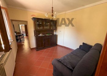 Soggiorno - Casa semi indipendente Via Torre 6  Benabbio
 
7, Bagni di Lucca - foto 6