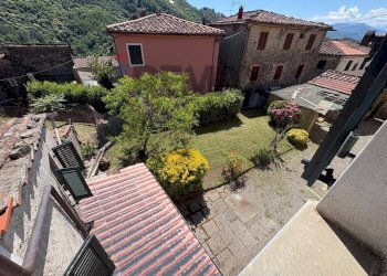 Giardino - Casa semi indipendente Via Torre 6  Benabbio
 
7, Bagni di Lucca - foto 14