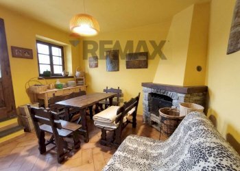 Sala da pranzo - Baita LOCALITA' TROGHELLI
 
SNC, Bagni di Lucca - foto 3
