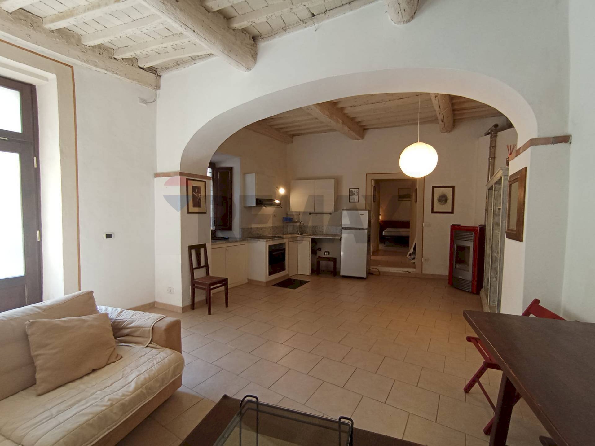 Soggiorno - Trilocale VIA LETIZIA
 
195, Bagni di Lucca - foto 2