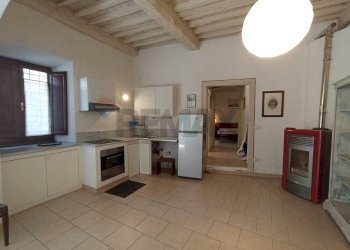 Cucina - Three-room apartment VIA LETIZIA
195, Bagni di Lucca - photo 4
