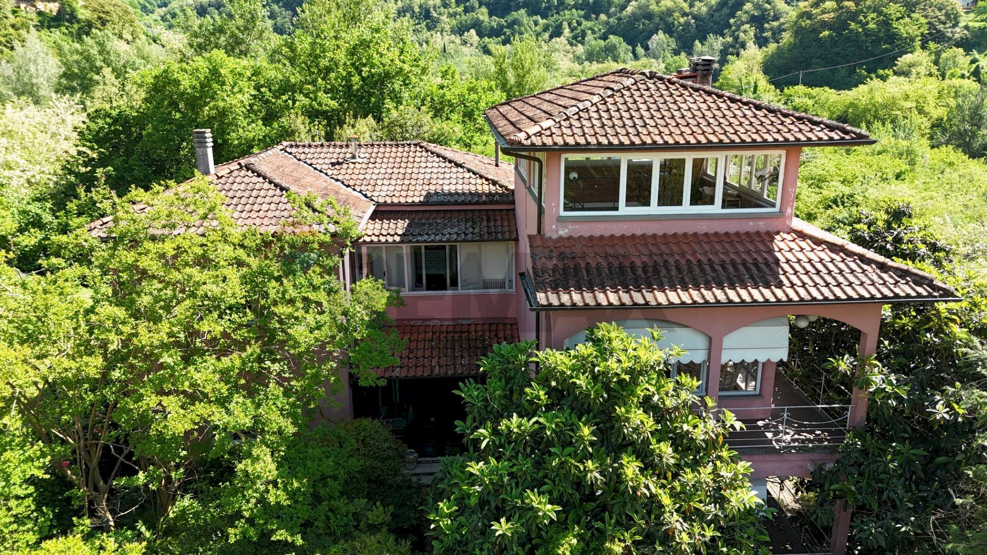 Casa all\'aperto - Villa PONTE DI CAMPIA
 
1, Gallicano - photo 1