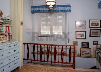 Camera / camera da letto - Villa PONTE DI CAMPIA
 
1, Gallicano - photo 69