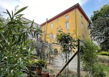 Edificio all\'aperto - Villa VIA NUOVA COLLE DI COMPITO
 
224, Capannori - photo 5