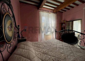 Camera / camera da letto - Villa VIA NUOVA COLLE DI COMPITO
 
224, Capannori - photo 49