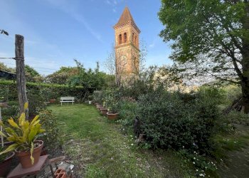 Giardino - Villa VIA NUOVA COLLE DI COMPITO
 
224, Capannori - photo 89