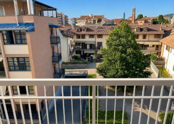 Foto 24 - Trilocale Via Giuseppe Verdi
 
13, Nichelino - foto 22