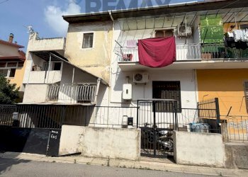 Edificio all\'aperto - Bilocale Via Lorenzo Leardi
 
2, Sparanise - foto 2