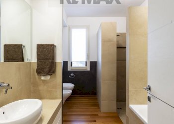 Bagno - Three-room apartment Via Sant'Ambrigio
 
21, Triuggio - photo 22