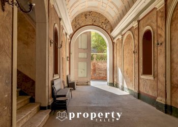 Foto 1 - Stable - Palace Corso Vittorio Emanuele II
 
3, Ripatransone - photo 1