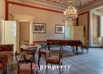 Foto 10 - Stable - Palace Corso Vittorio Emanuele II
 
3, Ripatransone - photo 10