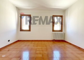 Stanza vuota - Independent house via lampedusa
 
34, Vicenza - photo 17