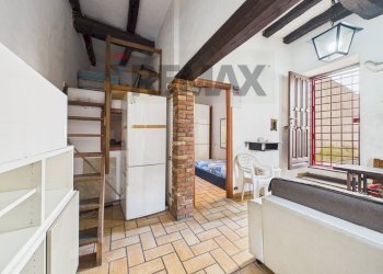 Scale - Two-room apartment Via Ciavarani
 
7, Formello - photo 8