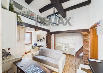 Soggiorno - Two-room apartment Via Ciavarani
 
7, Formello - photo 11