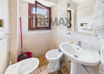 Bagno - Two-room apartment Via Ciavarani
 
7, Formello - photo 15