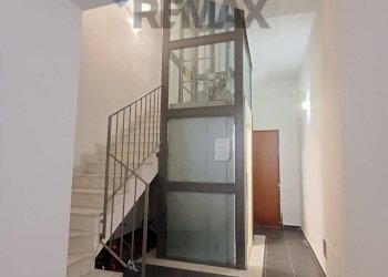 Ricezione / Lobby - Four-room apartment Via Della Vetriera
 
29, Palermo - photo 4