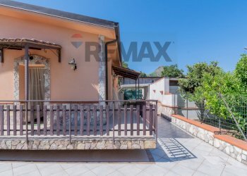 Terrazza - Villa via Esterna Cozzo Ingrassia
 
20, Monreale - foto 3