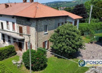 Foto 3 - Villa a Schiera via gianfranco miglio
 
148, Castelli Calepio - foto 3