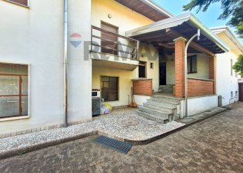 Casa all\'aperto - Villa Via De Amicis
 
86, Fagnano Olona - photo 5