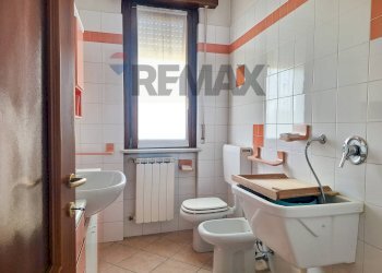 Bagno - Villa Via De Amicis
 
86, Fagnano Olona - photo 11