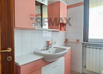 Bagno - Villa Via De Amicis
 
86, Fagnano Olona - photo 12