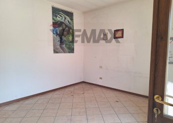 Stanza vuota - Villa Via De Amicis
 
86, Fagnano Olona - photo 14