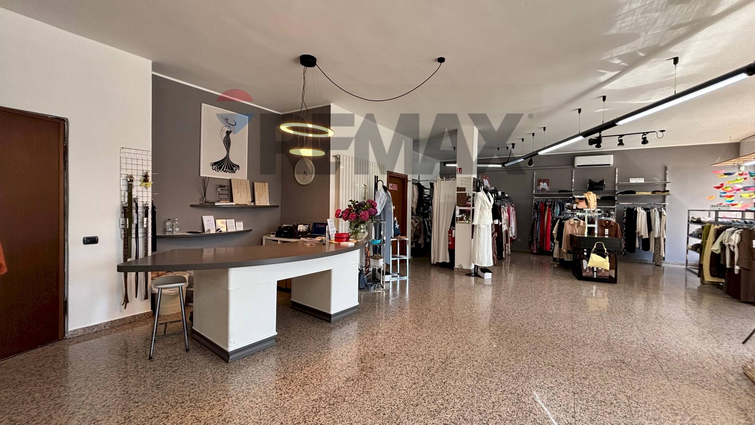 Cucina - Commercial Activity via G. Gasparoli
 
43, Cassano Magnago - photo 3