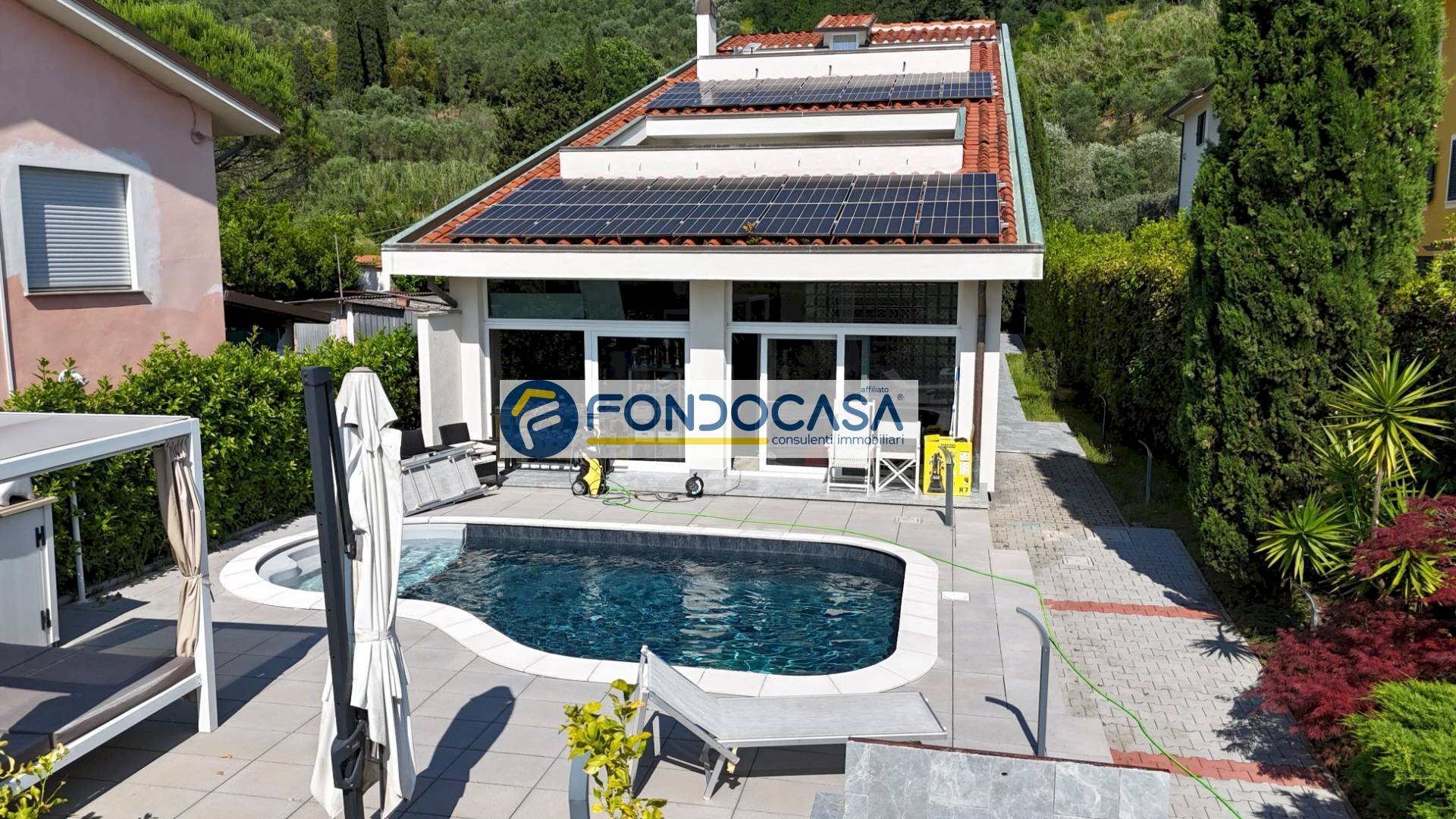Facciata - Villa via edoardo francalanci, Massarosa - foto 2
