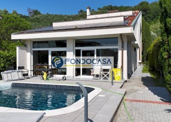 Facciata - Villa via edoardo francalanci, Massarosa - foto 7