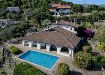 Foto 29 - Villa Via G. Craviotto
 
9, Varazze - photo 29