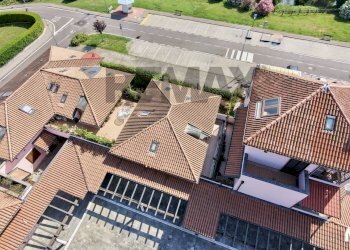 Casa all\'aperto - Independent house via Dante
 
7, Basiglio - photo 1