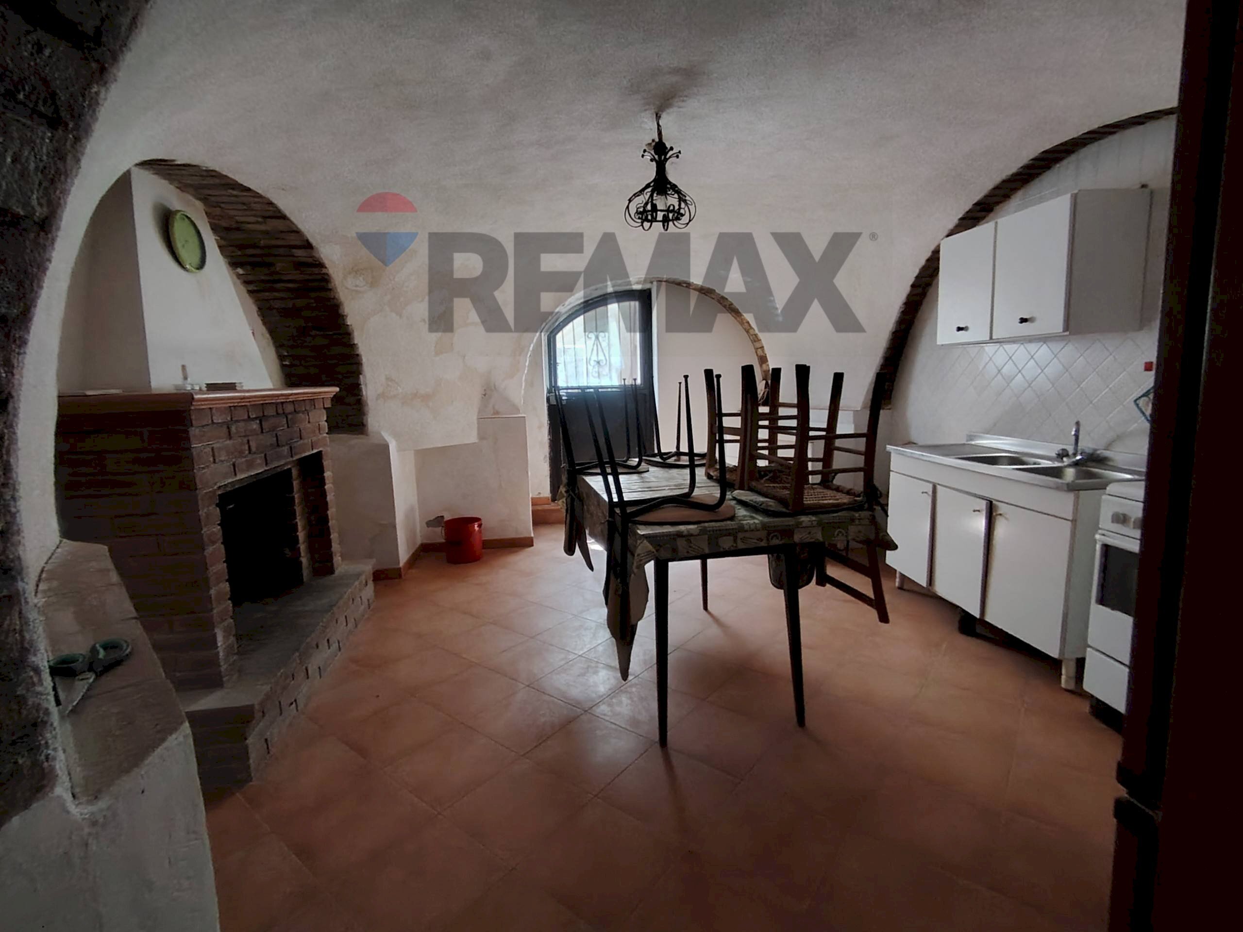 Soggiorno - Semi-detached house Contrada Piana di Sciarra
 
snc, Pietracupa - photo 3