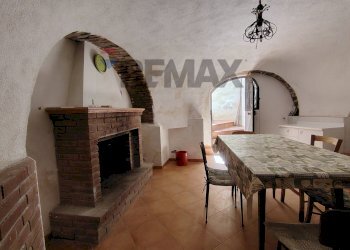Sala da pranzo - Casa semi indipendente Contrada Piana di Sciarra
 
snc, Pietracupa - foto 1