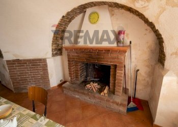 Dettagli - Casa semi indipendente Contrada Piana di Sciarra
 
snc, Pietracupa - foto 5