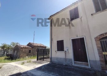 Casa all\'aperto - Casa semi indipendente Contrada Piana di Sciarra
 
snc, Pietracupa - foto 18