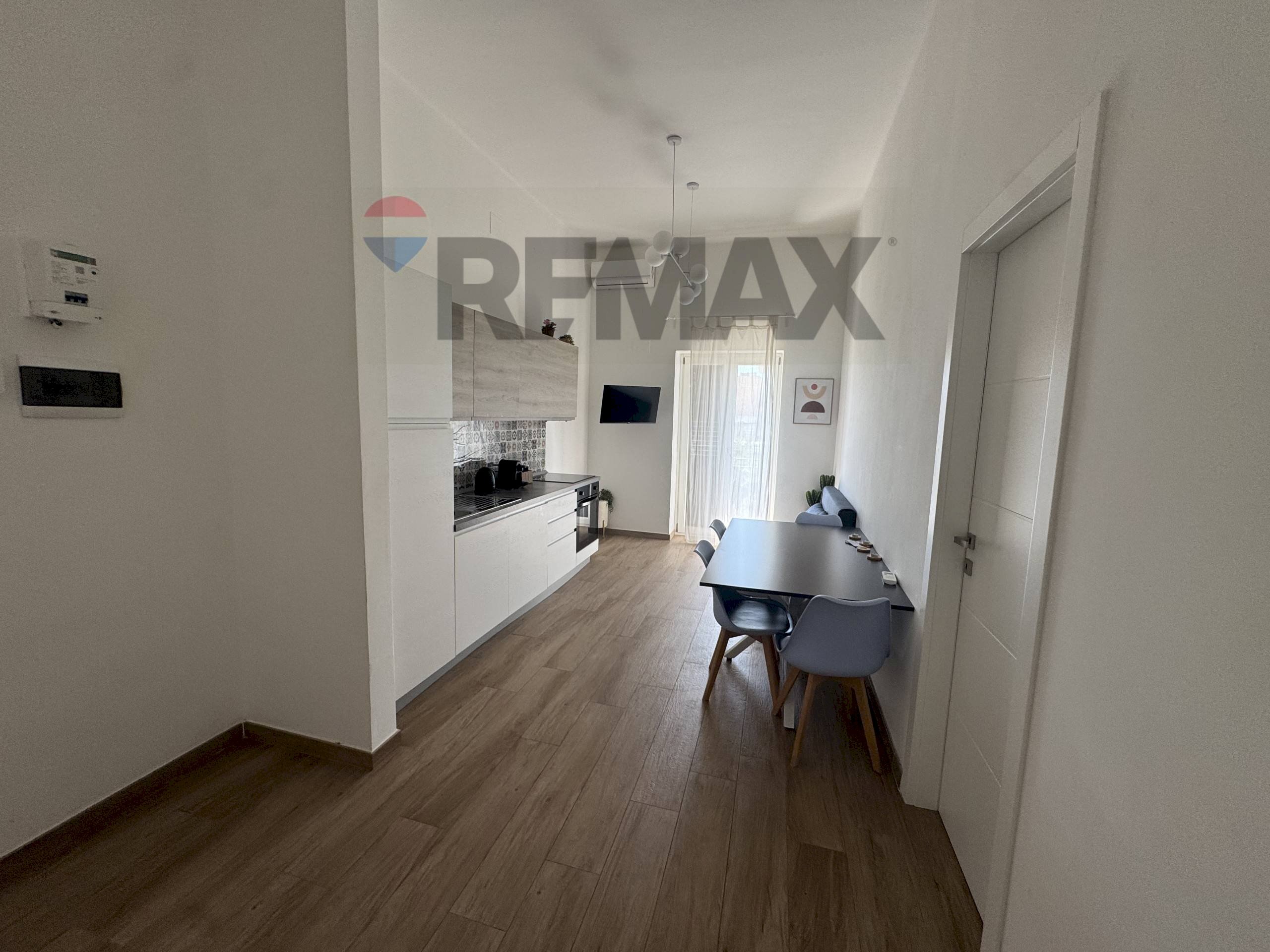 Cucina - Three-room apartment Via Nizza
 
40, Bari - photo 1
