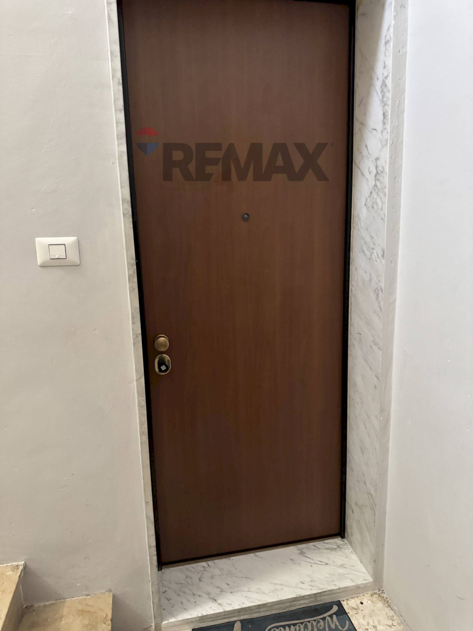 Hall / corridoio - Three-room apartment Via Nizza
 
40, Bari - photo 3