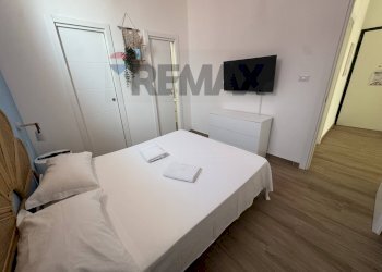 Camera / camera da letto - Three-room apartment Via Nizza
40, Bari - photo 5