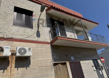 Edificio all\'aperto - Three-room apartment Via Nizza
40, Bari - photo 31